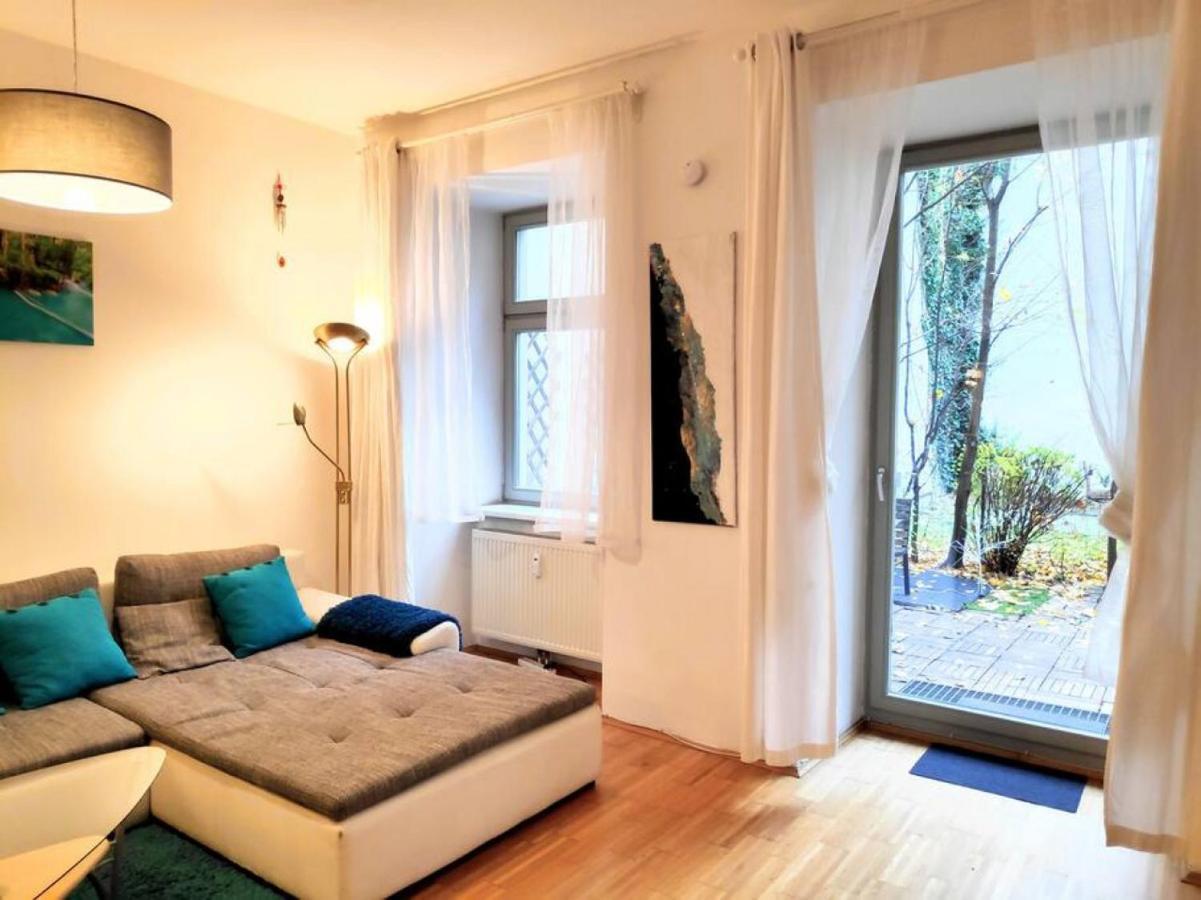 Nd Exquisites Wundervolles Ruhiges Terrassenapartment Mit Garage Wien Eksteriør billede